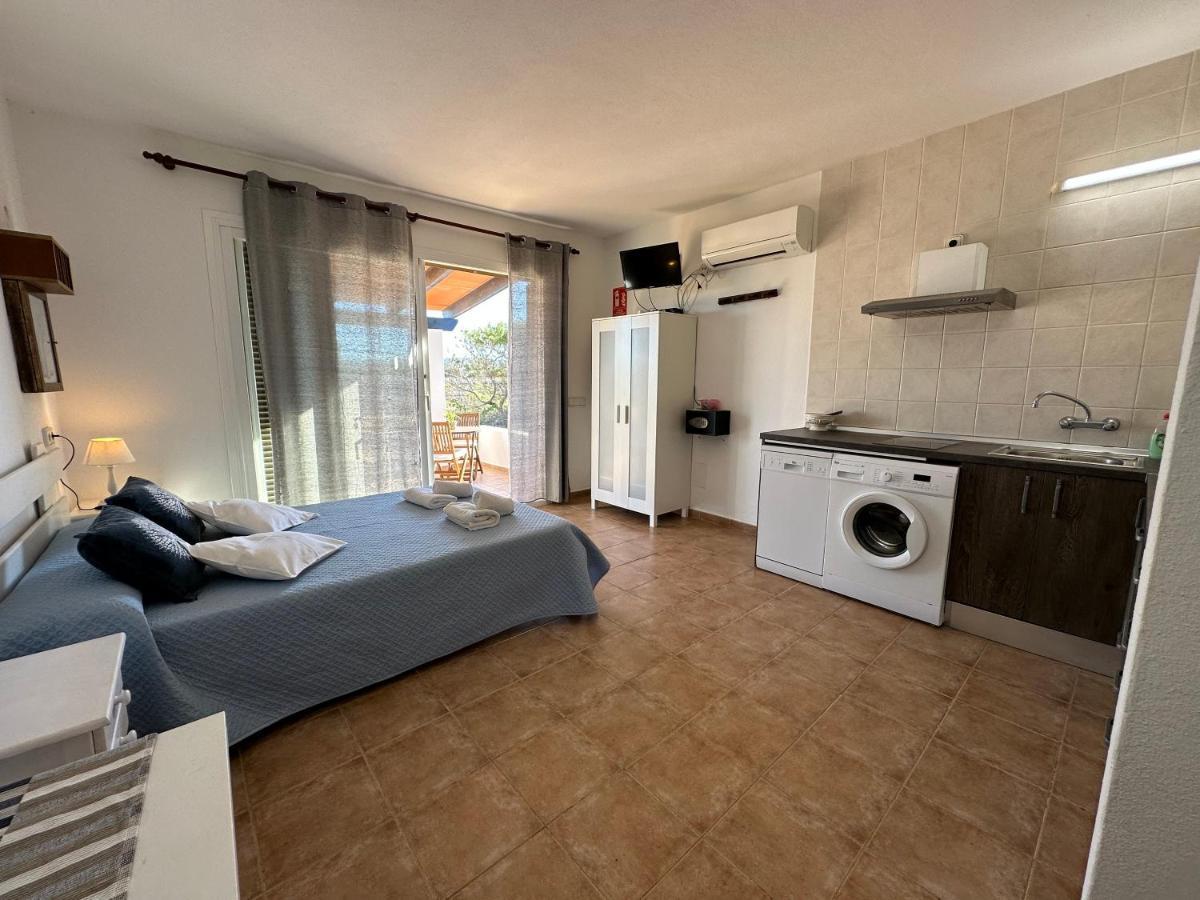 Estudi Es Carnatge Apartment Playa Migjorn Exterior photo
